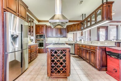 116 Serrano Ct, Weatherford, TX 76087 - photo 4