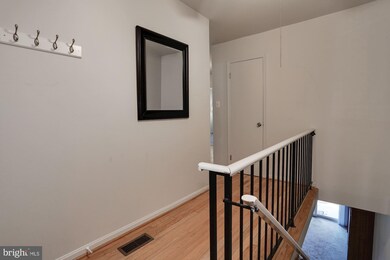 3752A Madison Ln, Falls Church, VA 22041 - photo 5