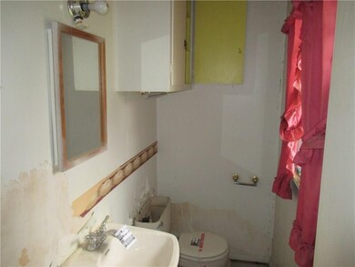 2704 W 11th St, Anderson, IN 46011 - photo 5