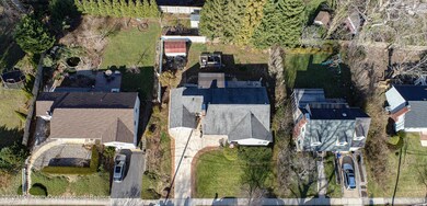 81 Woodbine Ave, Little Silver, NJ 07739 - photo 3