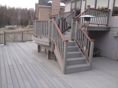 Photo 3 (Deck)