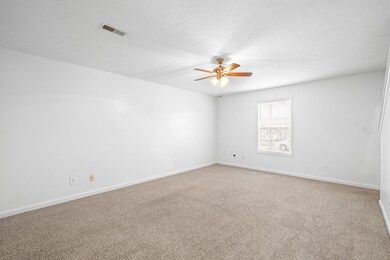 508 Patriot Park Ct unit A, Clarksville, TN 37042 - photo 4
