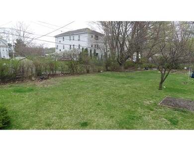 316 Lovell St, Worcester, MA 01602 - photo 3
