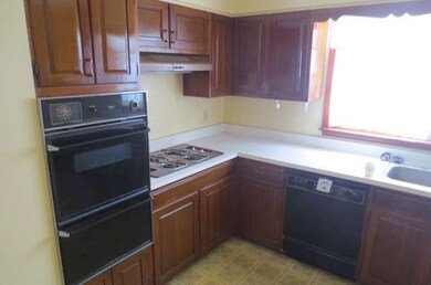 331 Woodland Hills Rd, Batavia, IL 60510 - photo 4