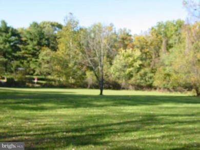 1907 Rushley Rd, Parkville, MD 21234 - photo 6