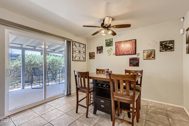 10 Dining Room