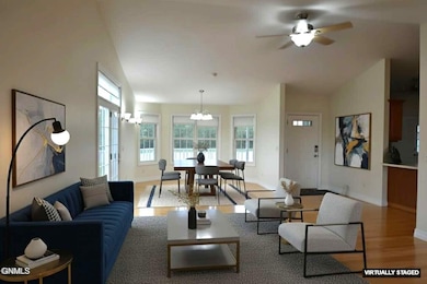 802 Division St NE, Mandan, ND 58554 - photo 3