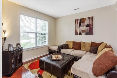 12817 Caliburn Ct, Fishers, IN 46038 - photo 5