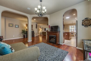 10023 Mustang Rise, San Antonio, TX 78254 - photo 6