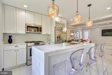 5317 B St SE, Washington, DC 20019 - photo 7