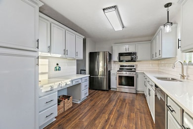 All kitchen appliances replaced between 2018 & 202