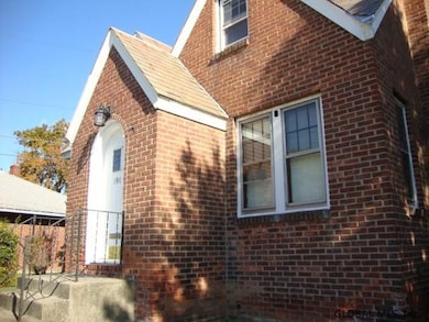 191 Whitehall Rd, Albany, NY 12209 - photo 3