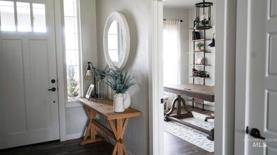 8393 E Sunray Dr, Nampa, ID 83687 - photo 2