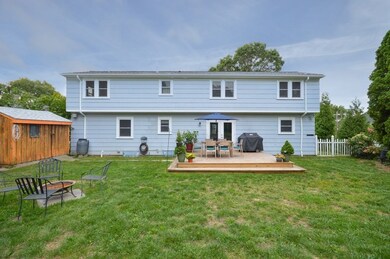 31 Wilson St, South Dartmouth, MA 02748 - photo 4