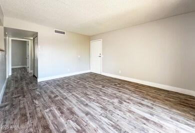 616 S Hardy Dr unit 210, Tempe, AZ 85281 - photo 2