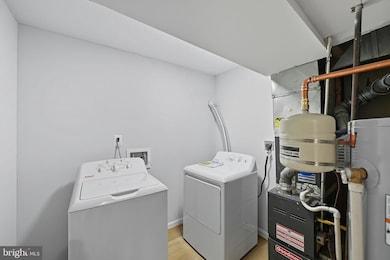 13000 Tory Loop, Woodbridge, VA 22192 - photo 7