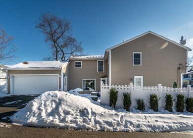 29 Dobbins St, Waltham, MA 02451 - photo 3