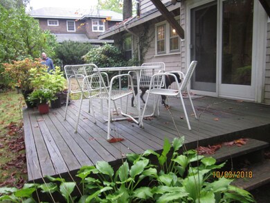 25 Duffield Rd unit 1, Auburndale, MA 02466 - photo 3