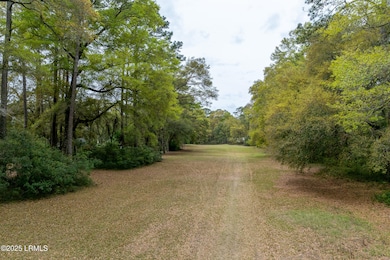 91 Middle Rd, Lady's Island, SC 29907 - photo 6