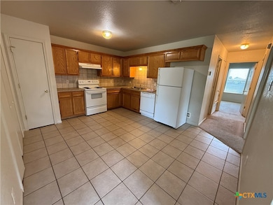 4106 Wine Cup unit B, Copperas Cove, TX 76522 - photo 2