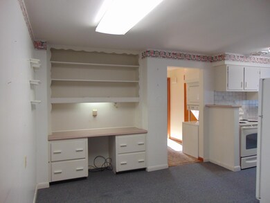 Kitchen to Eating area
