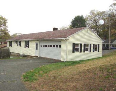 45 Devine Rd, Randolph, MA 02368 - photo 2