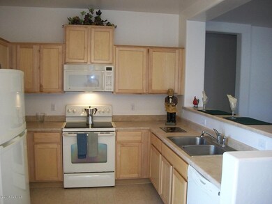 Nice Kitchen Dbl Sinks