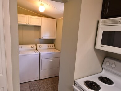 4282 Fountain Palm Road 4