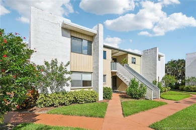 1501 NE 13th Terrace unit H1, Jensen Beach, FL 34957 - photo 6