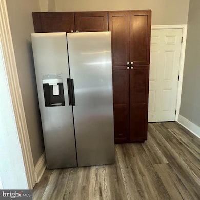 532 Windsor St, Reading, PA 19601 - photo 7