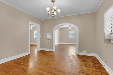 513 W Texas St, Denison, TX 75020 - photo 4