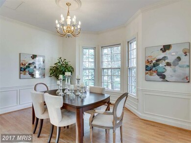 9123 Town Gate Ln, Bethesda, MD 20817 - photo 5