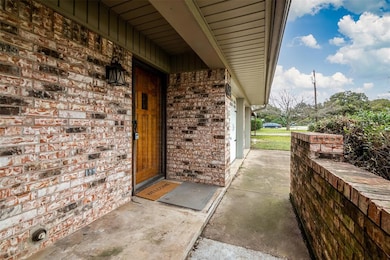 645 N Avenue A, Springtown, TX 76082 - photo 6