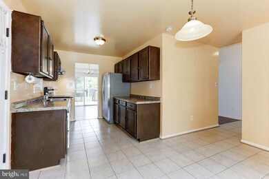 12514 Macduff Dr, Fort Washington, MD 20744 - photo 6