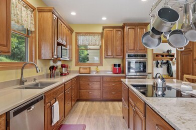 241A Glen Cir, River Falls, WI 54022 - photo 4