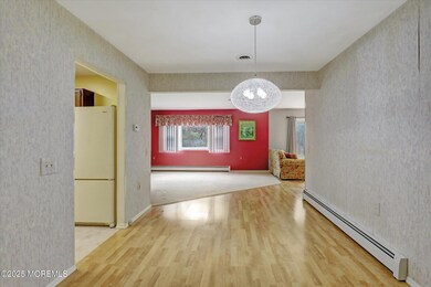 08-Dining Room