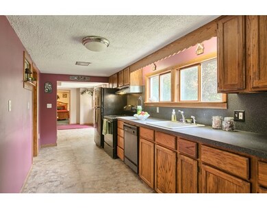 199 Columbia Ave, Fitchburg, MA 01420 - photo 3