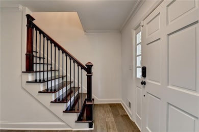 3825 Creekview Dr NE, Marietta, GA 30068 - photo 6