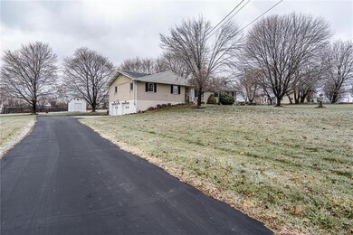 179 Kemmerer Rd, Nazareth, PA 18064 - photo 4