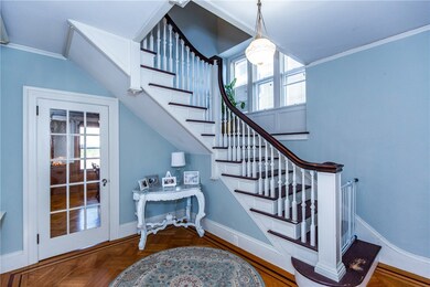 Foyer and staircase