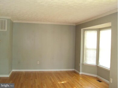 1302 Kings Crest Dr, Stafford, VA 22554 - photo 3