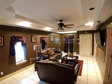 1206 E Hawk Ave, Pharr, TX 78577 - photo 2