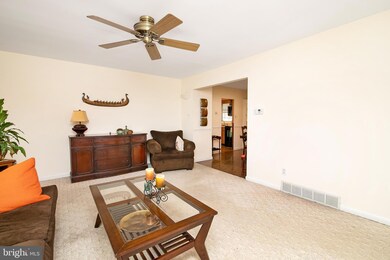 5 Fresno Dr, Magnolia, NJ 08049 - photo 4