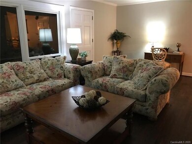 619 S Carolina Ave, Statesville, NC 28677 - photo 5