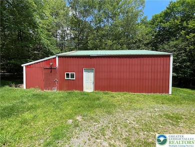 161 Quail Dr, Jim Thorpe, PA 18229 - photo 3