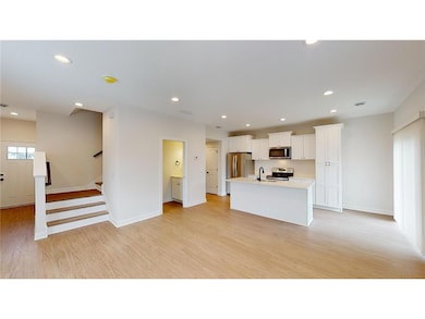 642 Franklin St, Roberts, WI 54023 - photo 3