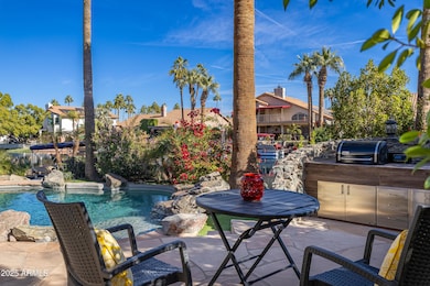 1011 S Coral Key Ct, Gilbert, AZ 85233 - photo 5