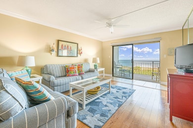 LV Rm facing the Ocean