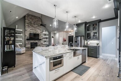 1607 NW Angel Falls Rd, Bentonville, AR 72712 - photo 4