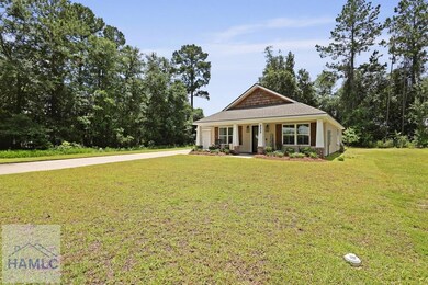 333 Dreamland St, Jesup, GA 31545 - photo 2